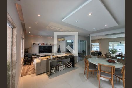 Casa de Condomínio para alugar com 3 quartos, 160m² em Anil, Rio de Janeiro