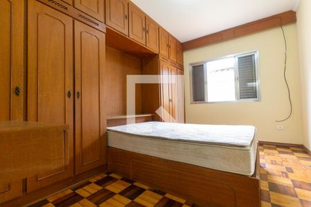 Quarto 2 de casa para alugar com 2 quartos, 110m² em Burgo Paulista, São Paulo