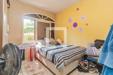 Quarto 1 de apartamento para alugar com 2 quartos, 50m² em Santa Tereza, Porto Alegre