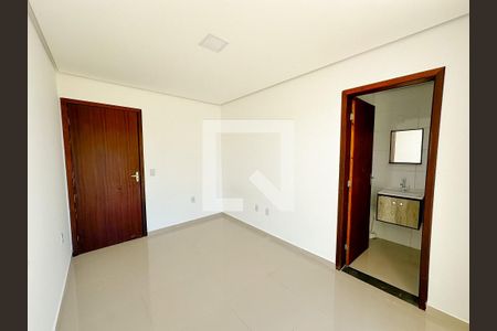Suíte 1 de casa para alugar com 2 quartos, 100m² em São João do Rio Vermelho, Florianópolis