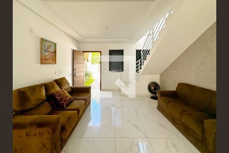 Sala de TV de casa para alugar com 2 quartos, 100m² em São João do Rio Vermelho, Florianópolis