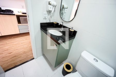 Pia de kitnet/studio para alugar com 1 quarto, 23m² em Vila Azevedo, São Paulo