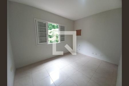 Apartamento para alugar com 2 quartos, 50m² em Itararé, São Vicente
