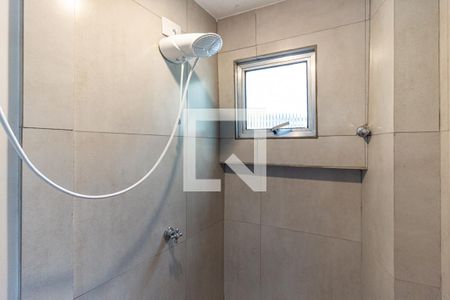 Banheiro Social de kitnet/studio para alugar com 1 quarto, 28m² em Vila Buarque, São Paulo