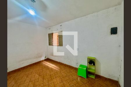 Quarto 1 de casa para alugar com 4 quartos, 265m² em São João, Guarulhos