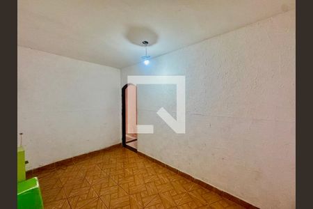 Quarto 1 de casa para alugar com 4 quartos, 265m² em São João, Guarulhos