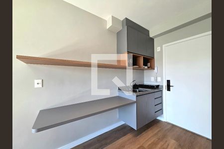 Sala/Cozinha de apartamento para alugar com 1 quarto, 32m² em Indianópolis, São Paulo