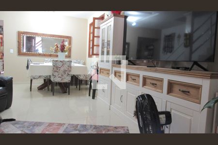 Sala de casa à venda com 3 quartos, 246m² em Bandeiras, Osasco