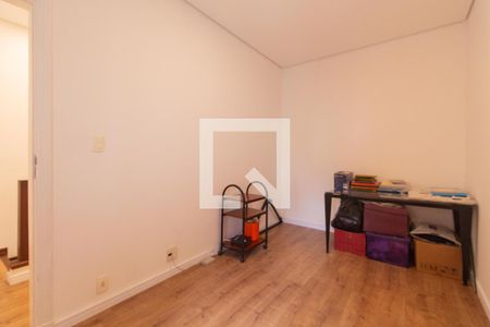 Casa à venda com 4 quartos, 162m² em Vila Mariana, São Paulo