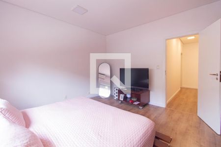 Casa à venda com 4 quartos, 162m² em Vila Mariana, São Paulo