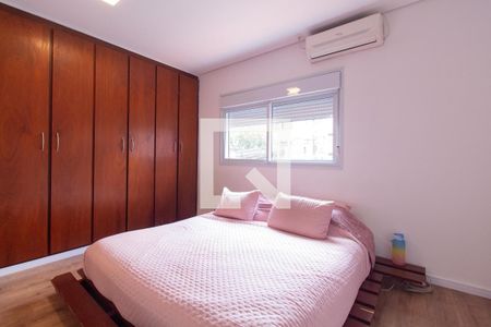 Casa à venda com 4 quartos, 162m² em Vila Mariana, São Paulo