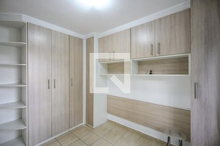 Quarto 1 de apartamento para alugar com 2 quartos, 55m² em Jardim Boa Vista (zona Oeste), São Paulo