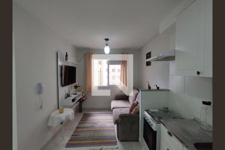 Sala  de apartamento para alugar com 2 quartos, 34m² em Parque Fongaro, São Paulo