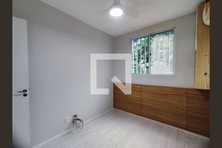 Quarto 1 de apartamento para alugar com 3 quartos, 57m² em Vargem Pequena, Rio de Janeiro