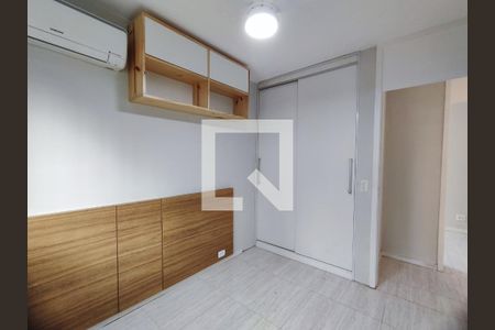 Quarto 1 de apartamento para alugar com 3 quartos, 57m² em Vargem Pequena, Rio de Janeiro