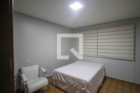 Quarto de casa para alugar com 2 quartos, 120m² em Jardim Planalto, São Paulo