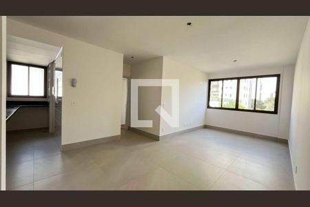 Apartamento à venda com 3 quartos, 81m² em Serra, Belo Horizonte