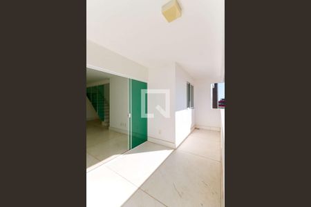 Apartamento à venda com 4 quartos, 280m² em Buritis, Belo Horizonte