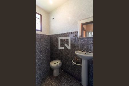 Banheiro suíte 1 de casa à venda com 2 quartos, 184m² em Santo Amaro, São Paulo