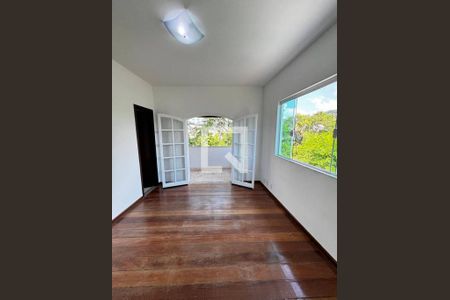 Casa à venda com 5 quartos, 333m² em Barra da Tijuca, Rio de Janeiro