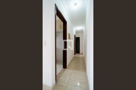 Hall dos quartos de apartamento para alugar com 2 quartos, 65m² em Éden, Sorocaba