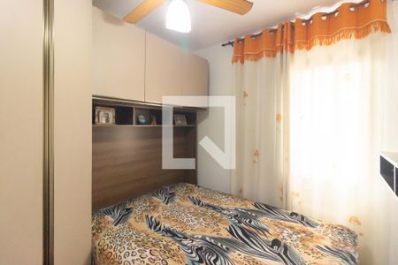 Quarto 1 de apartamento para alugar com 2 quartos, 49m² em Vila Carmosina, São Paulo