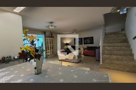 Casa de Condomínio à venda com 5 quartos, 300m² em Barra da Tijuca, Rio de Janeiro