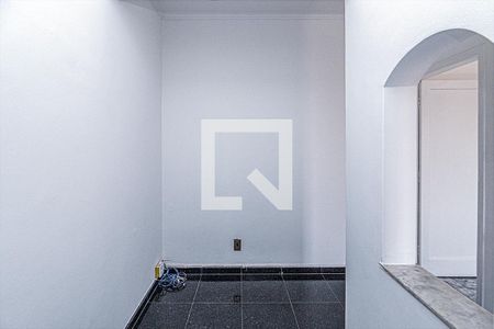 hall íntimo_3 de casa à venda com 3 quartos, 160m² em Vila Santo Estefano, São Paulo