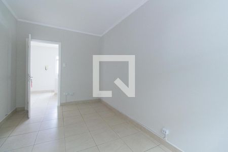 Quarto 1 de casa para alugar com 2 quartos, 70m² em Cambuci, São Paulo