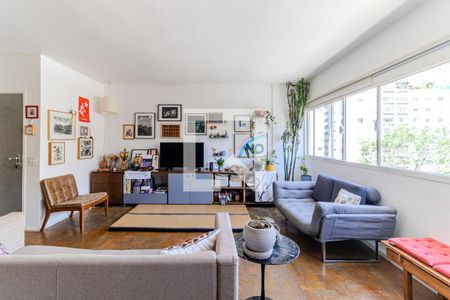 Sala de apartamento à venda com 2 quartos, 123m² em Vila Buarque, São Paulo