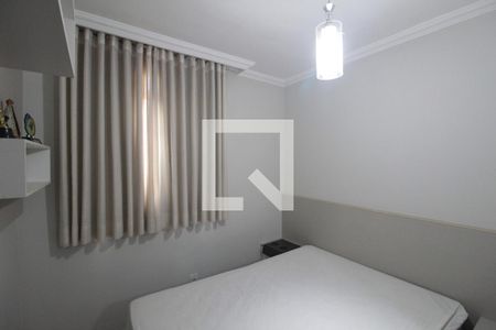 Quarto 2 de apartamento para alugar com 2 quartos, 50m² em São João Batista, Belo Horizonte
