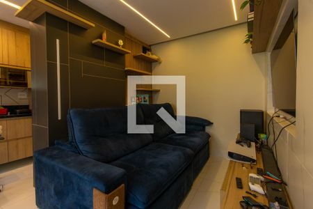 Sala de apartamento para alugar com 2 quartos, 70m² em Jardim Pioneira, Cotia