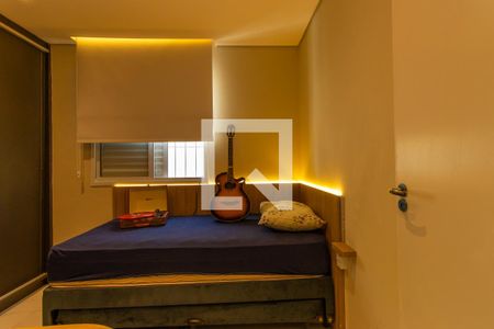 Quarto 2 de apartamento para alugar com 2 quartos, 70m² em Jardim Pioneira, Cotia