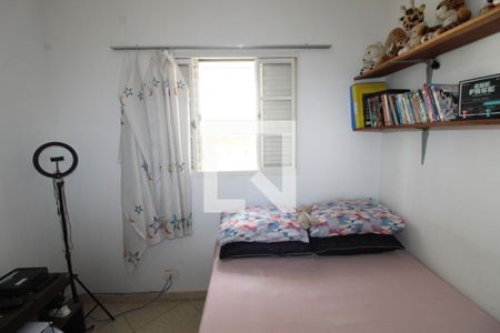 Quarto 1 de casa de condomínio para alugar com 2 quartos, 68m² em Vila Industrial, São José dos Campos