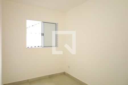 Quarto de apartamento para alugar com 1 quarto, 32m² em Vila Rosaria, São Paulo
