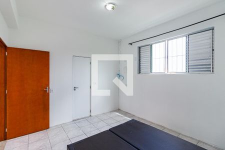 Casa para alugar com 2 quartos, 100m² em Jardim Campo Limpo, São Paulo