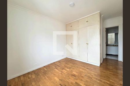 Suíte  de apartamento à venda com 2 quartos, 84m² em Itaim Bibi, São Paulo