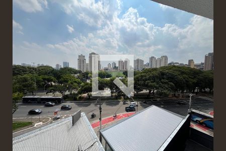 Sala Vista de apartamento à venda com 2 quartos, 117m² em Vila Baruel, São Paulo