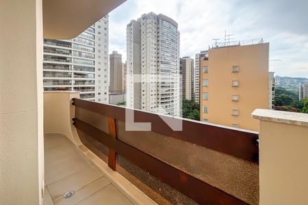 Apartamento à venda com 3 quartos, 120m² em Alto de Pinheiros, São Paulo