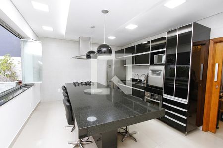 Cozinha de casa para alugar com 3 quartos, 360m² em Minas Brasil, Belo Horizonte