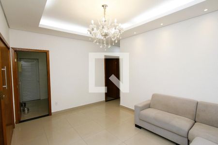 Sala de casa para alugar com 3 quartos, 360m² em Minas Brasil, Belo Horizonte