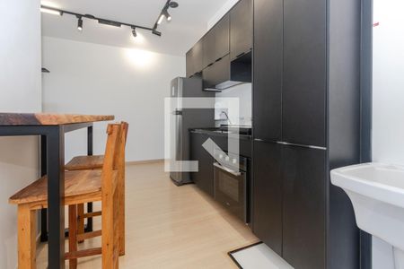 Cozinha de apartamento à venda com 2 quartos, 45m² em Santo Amaro, São Paulo