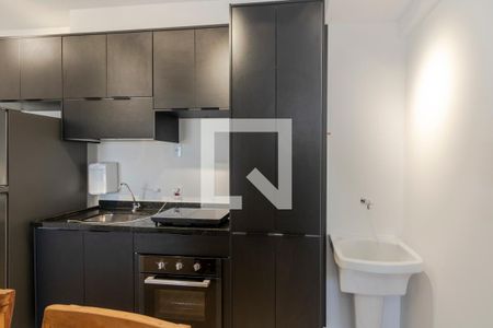 Cozinha de apartamento à venda com 2 quartos, 45m² em Santo Amaro, São Paulo