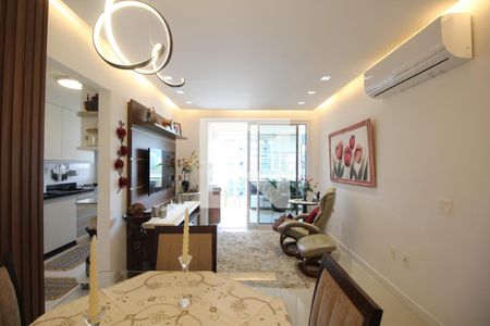 Sala de apartamento à venda com 2 quartos, 85m² em Barra da Tijuca, Rio de Janeiro