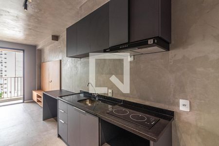 Cozinha de apartamento para alugar com 1 quarto, 24m² em Vila Olímpia, São Paulo