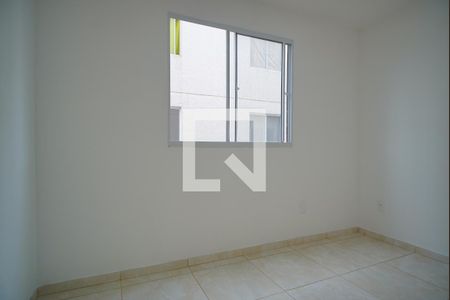 Quarto 2 de apartamento à venda com 2 quartos, 42m² em Rubem Berta, Porto Alegre