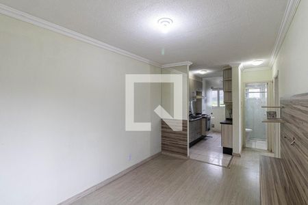 Sala/Cozinha/Área de Serviço  de apartamento para alugar com 2 quartos, 42m² em Vila Curuçá Velha, São Paulo