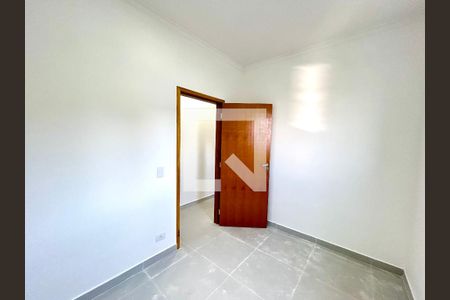 Quarto 1 de casa para alugar com 2 quartos, 65m² em Parque Mikail, Guarulhos