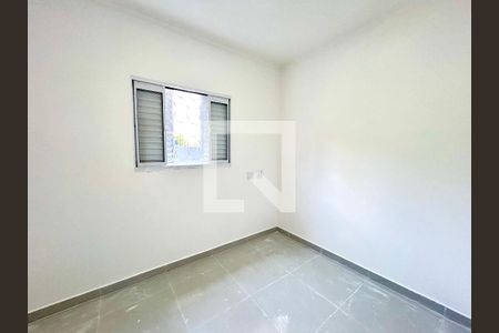 Quarto 1 de casa para alugar com 2 quartos, 65m² em Parque Mikail, Guarulhos