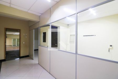 Sala de casa para alugar com 4 quartos, 400m² em Vila Cordeiro, São Paulo